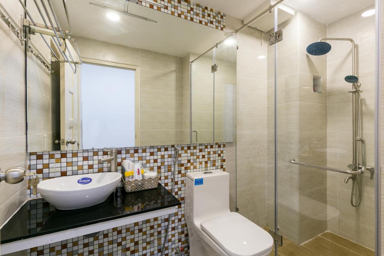Oyo 414 Saigon Home Хошимін Екстер'єр фото